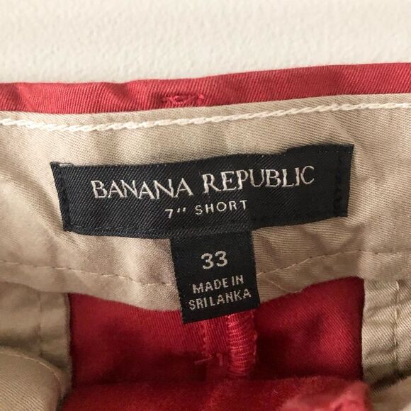 Banana Republic 7" Stretch Cotton Aiden Slim Short in Tango Red - Size 33 - Picture 4 of 5